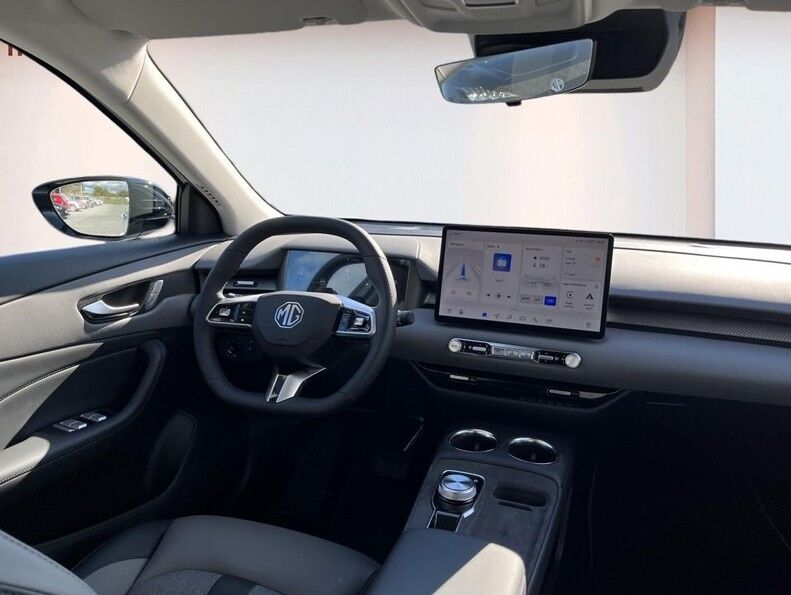 MG MGS5 Luxury