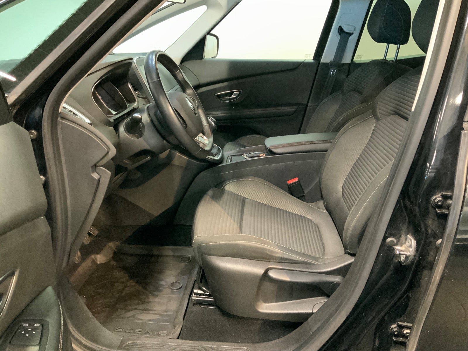 Renault Grand Scenic IV