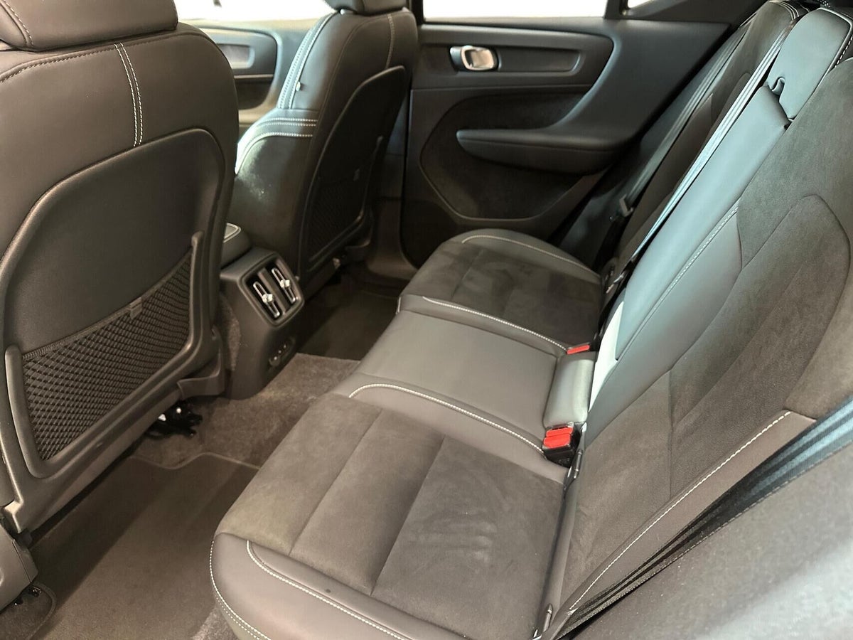 Volvo EX40 Twin Performance Ultra Black Edition billede 13