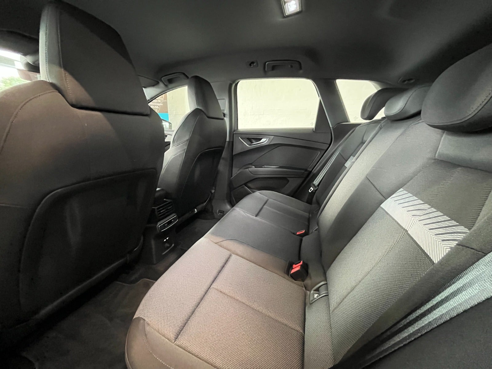 Billede af Audi Q4 e-tron 45 edition S-line