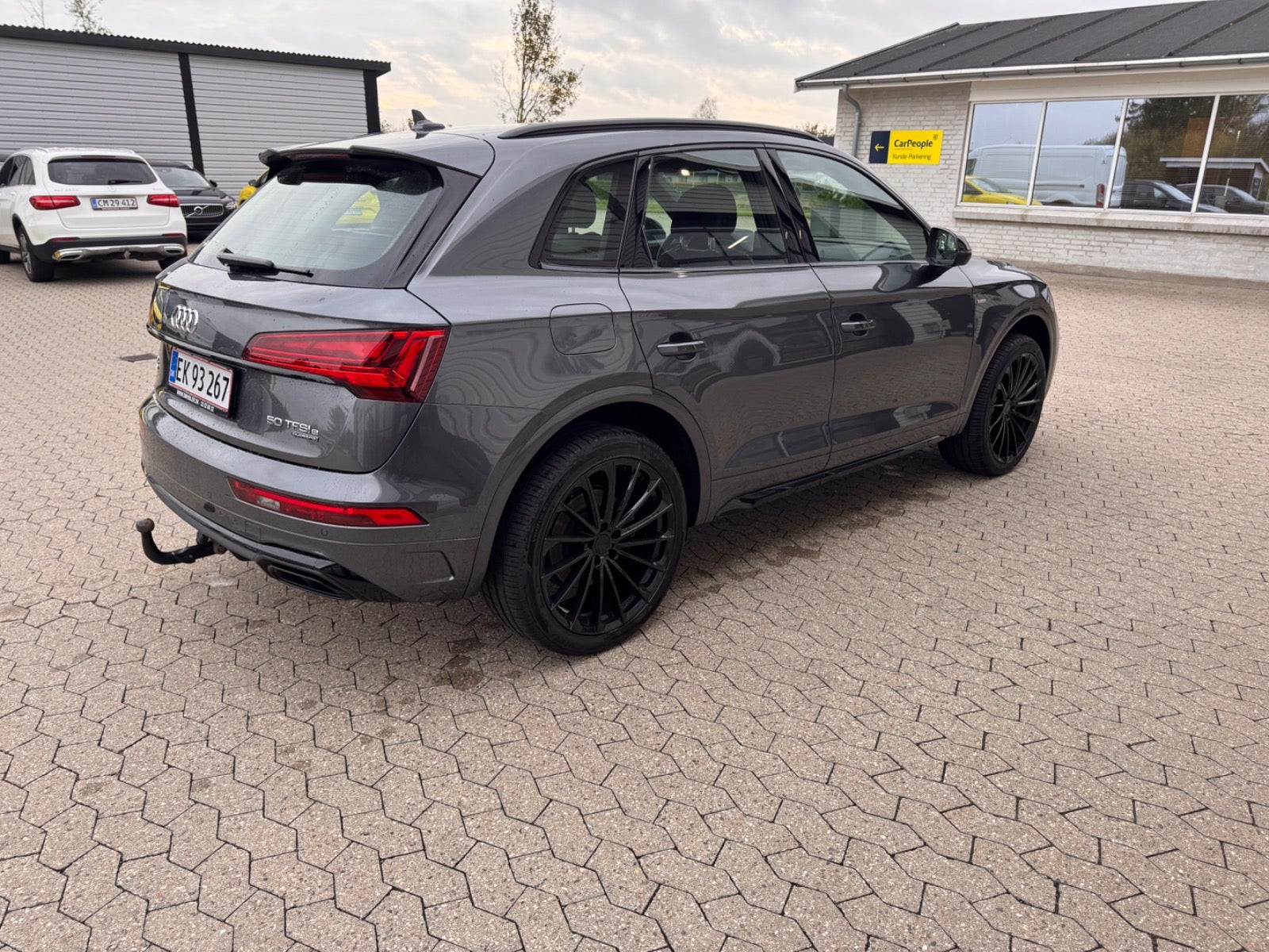 Audi Q5 TFSi S-line Edition S-tr.
