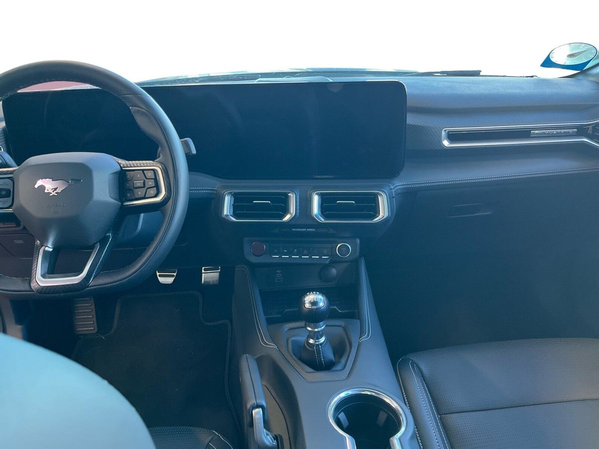 Ford Mustang V8 GT Coupé billede 11