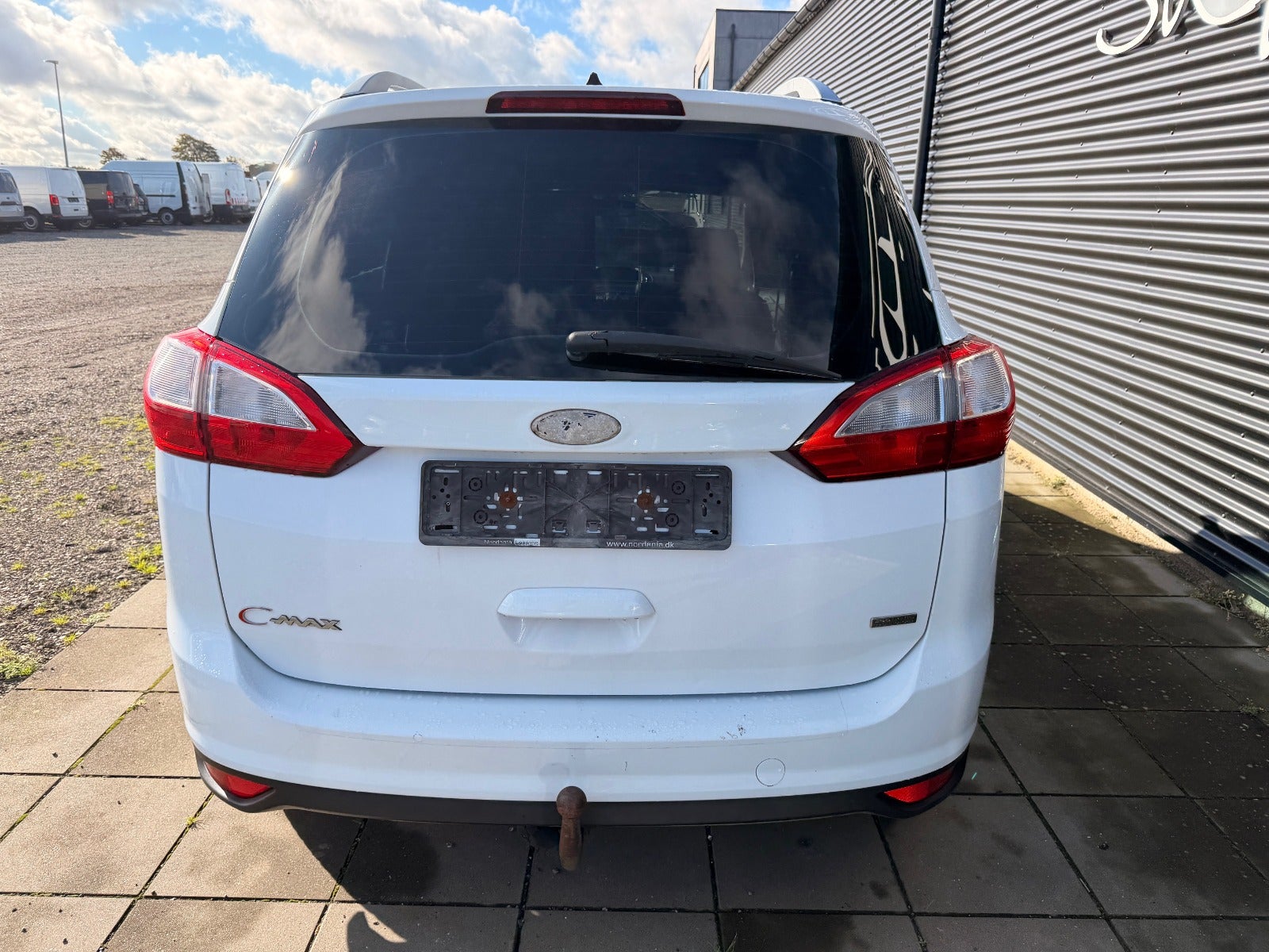 Ford Grand C-MAX TDCi 115 Titanium Van