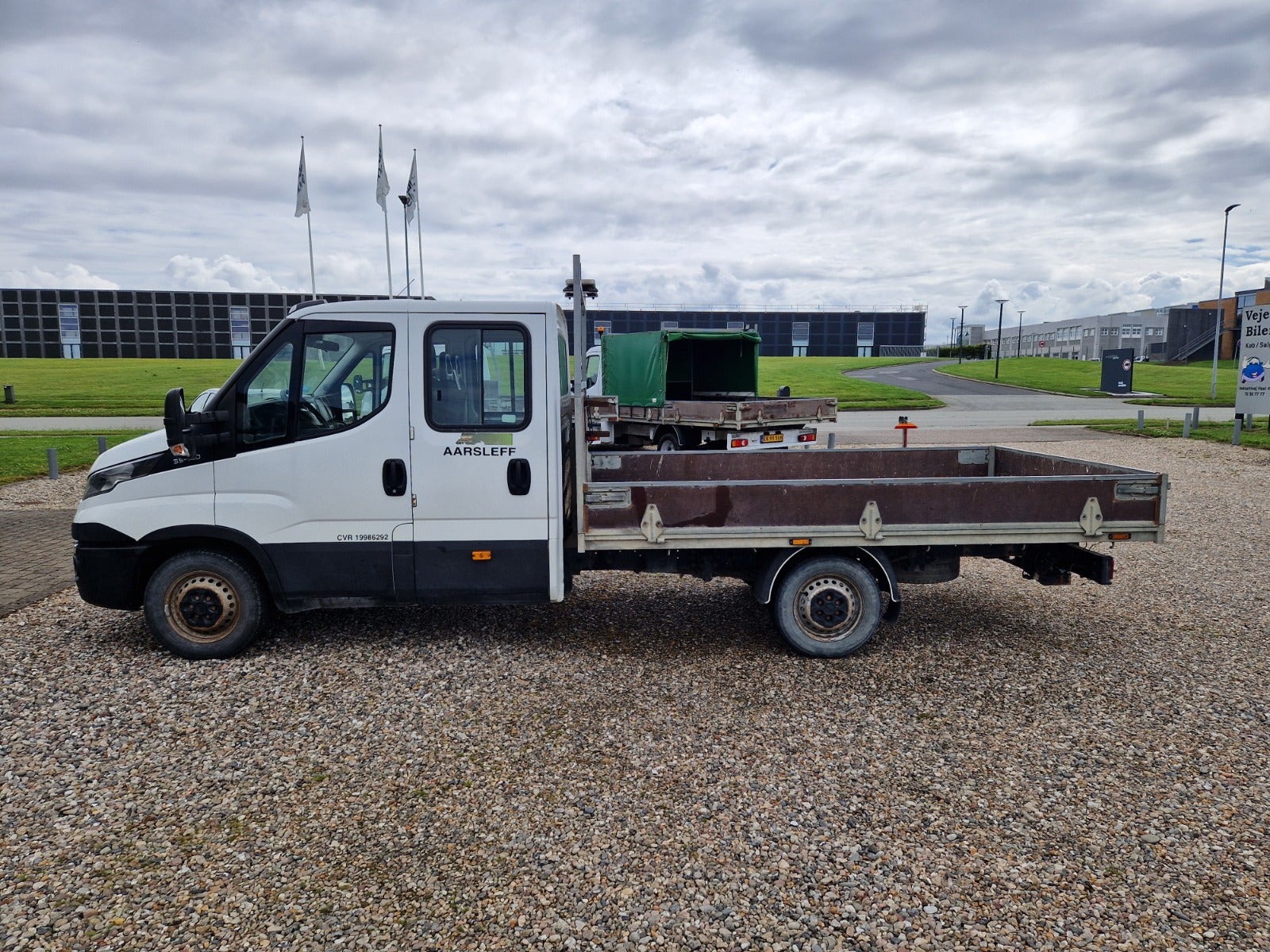 Billede af Iveco Daily 2,3 35S14 Mandskabsvogn m/lad