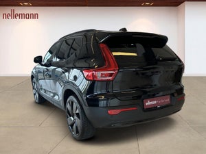 Volvo EX40 Extended Range Black Edition