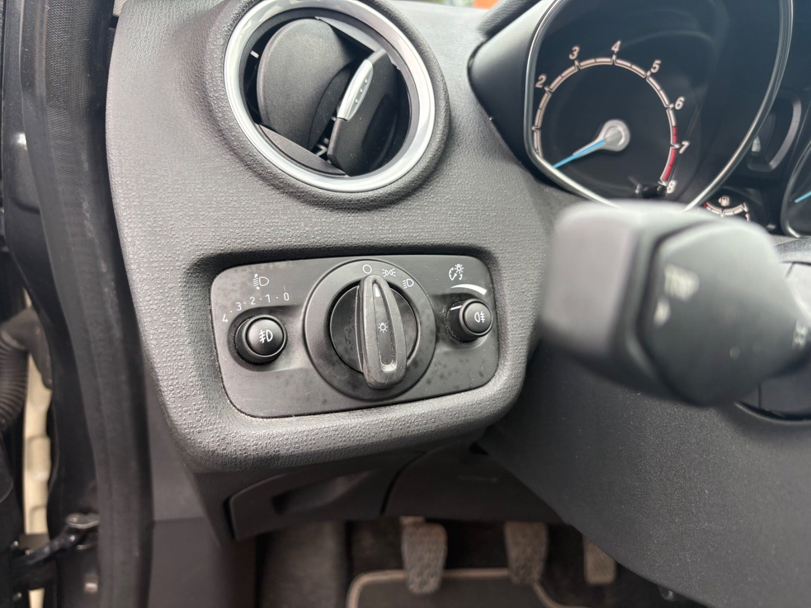 Ford Fiesta SCTi 100 Titanium