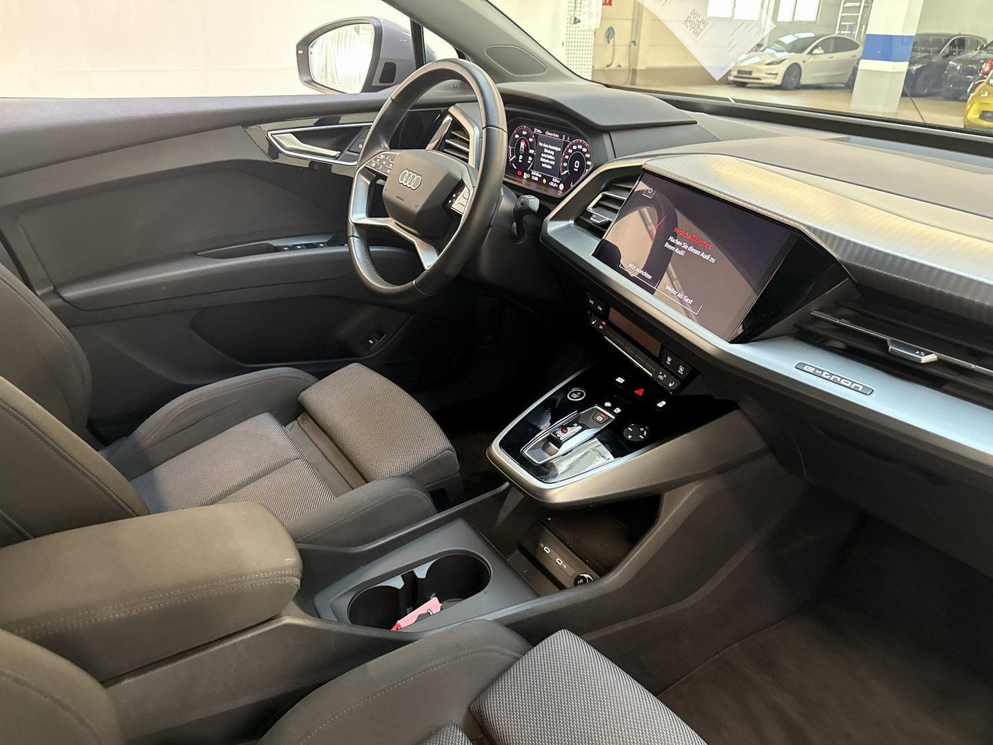 Audi Q4 e-tron Advanced