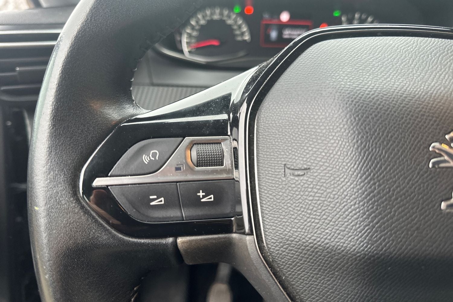 Billede af Peugeot 208 1,2 PureTech 75 Active