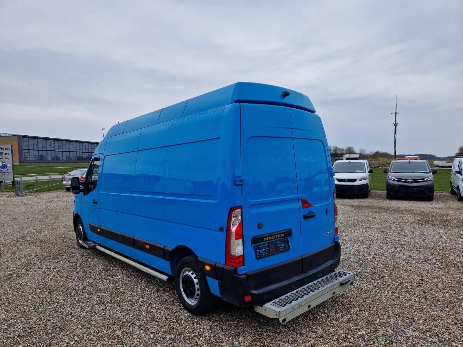 Billede af Renault Master IV T35 2,3 dCi 180 L3H3 Kassevogn aut.
