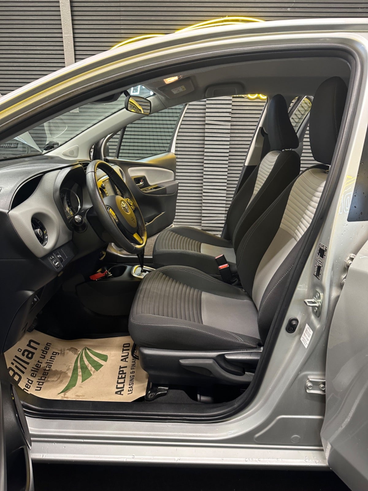 Billede af Toyota Yaris 1,5 Hybrid H3 Limited e-CVT