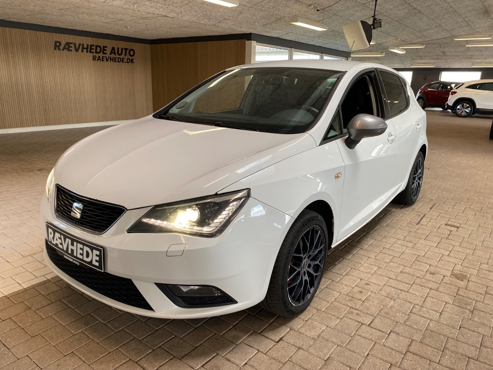 Seat Ibiza TSi 110 Style – 4
