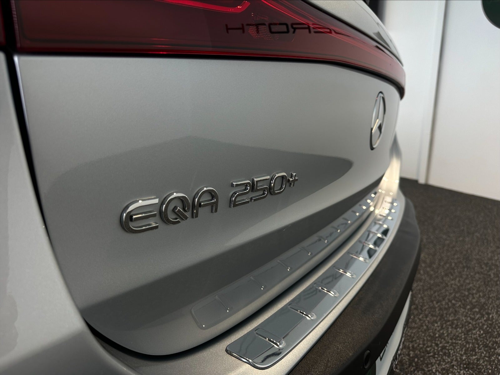 Mercedes EQA250+ AMG Line 5d - 17