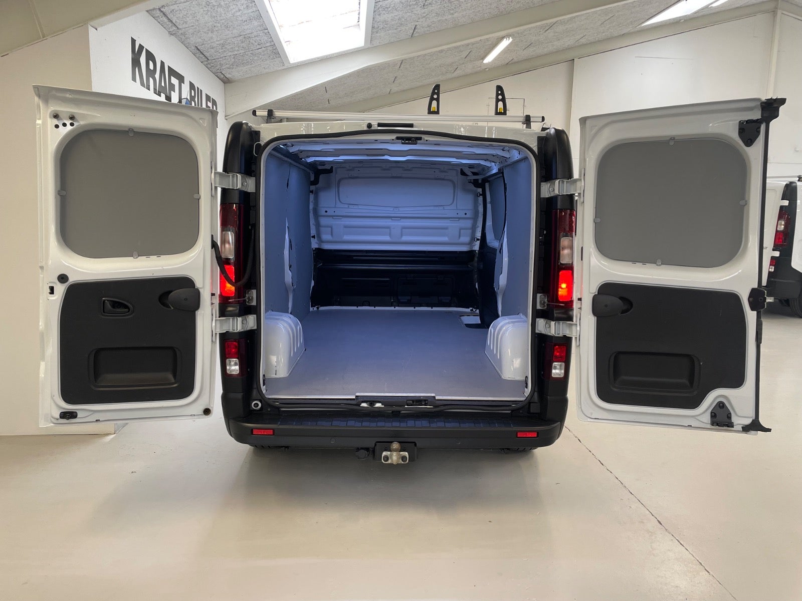 Billede af Nissan Primastar 2,0 dCi 150 L2H1 N-Connecta Van