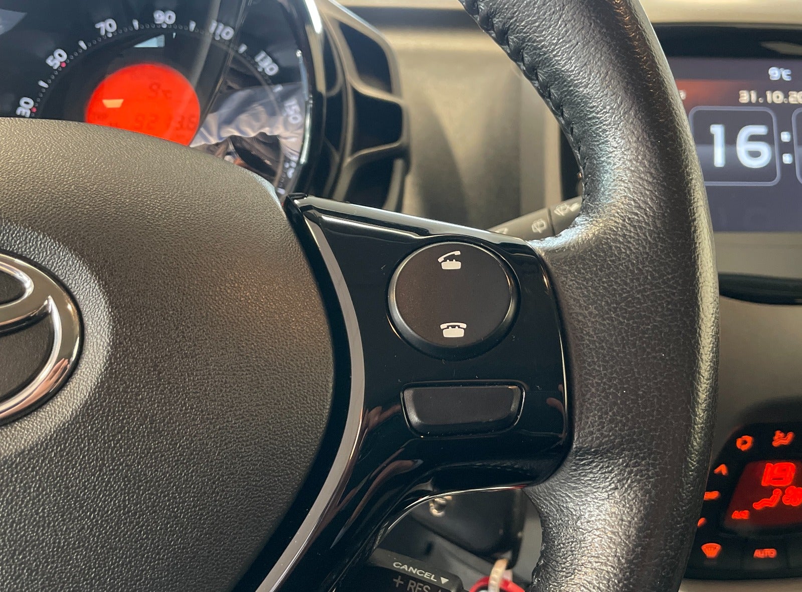 Toyota Aygo VVT-i x-press