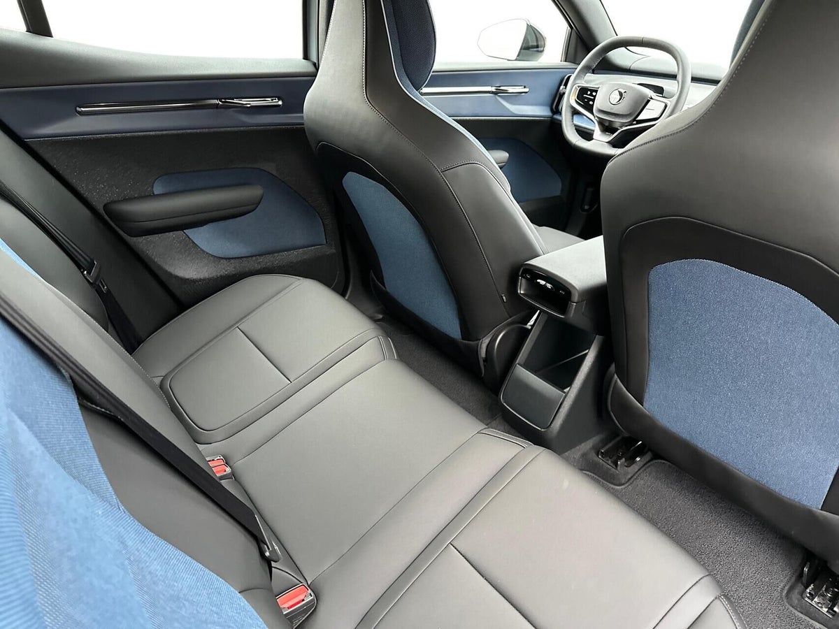 Volvo EX30 Extended Range Plus billede 12