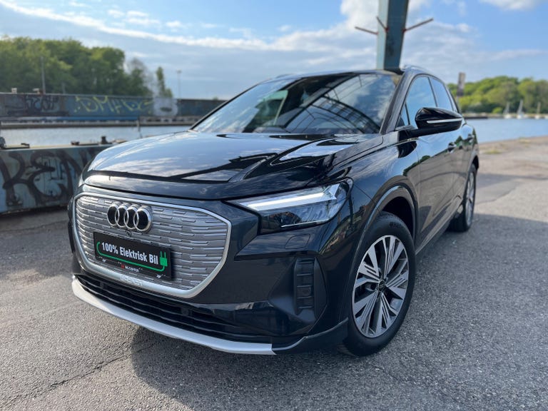 Audi Q4 e-tron Advanced