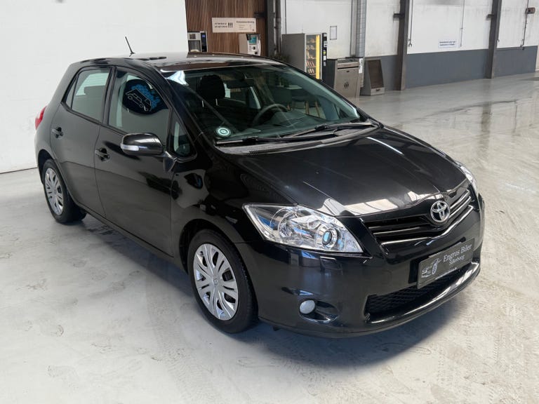 Toyota Auris T2