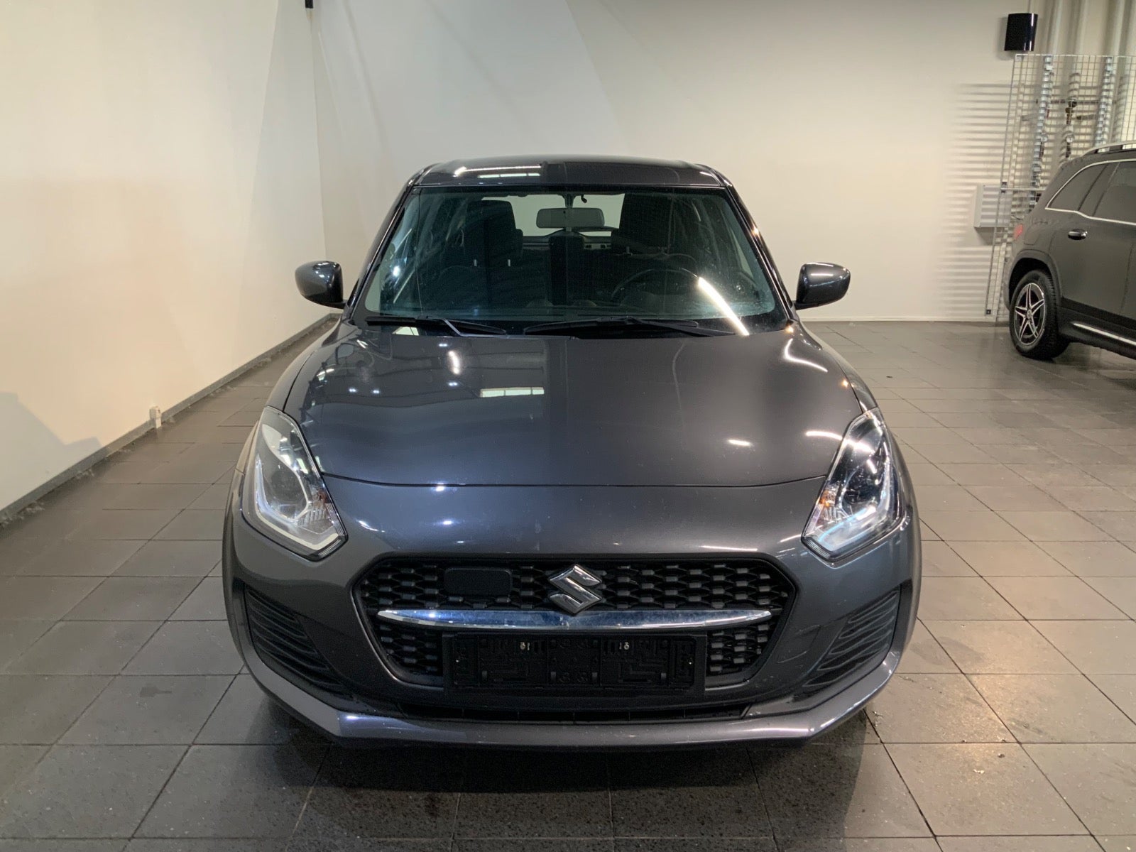 Suzuki Swift (2/8)
