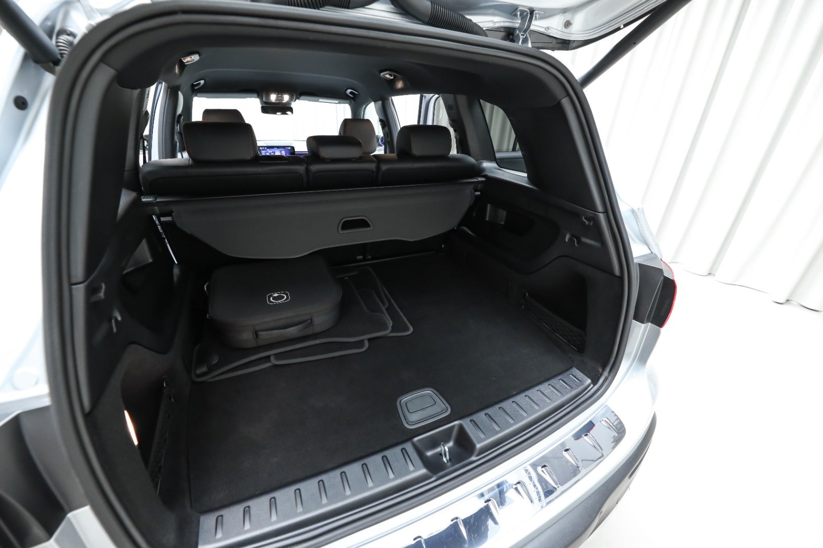 Mercedes-Benz EQB 250+