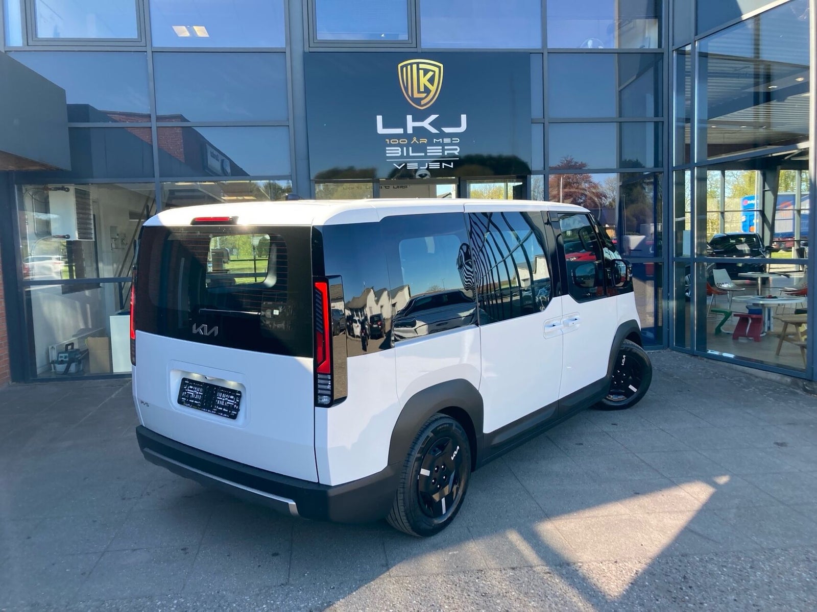 Kia PV5 Long Range Access