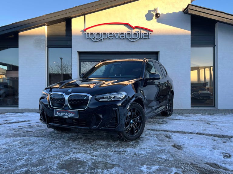 BMW iX3 Charged M-Sport