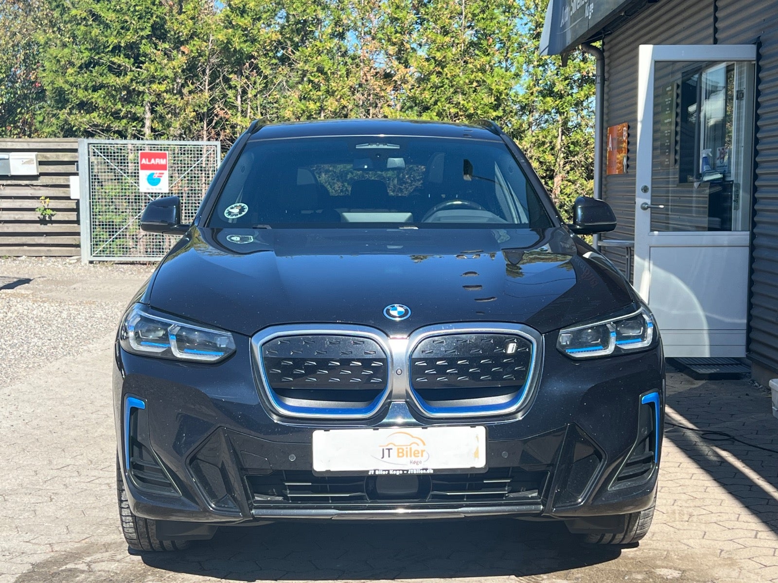 BMW iX3 Charged Plus M-Sport