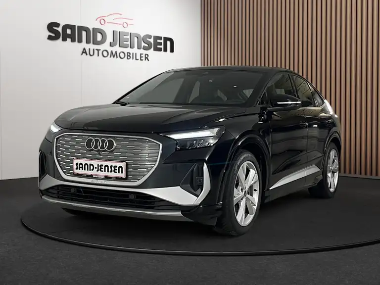 Audi Q4 e-tron S-line Sportback quattro