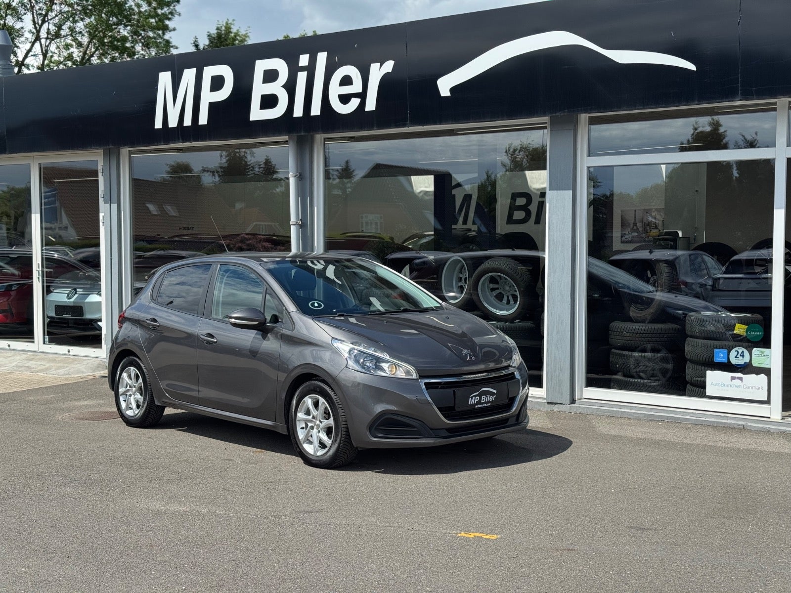 Billede af Peugeot 208 1,6 BlueHDi 100 Allure