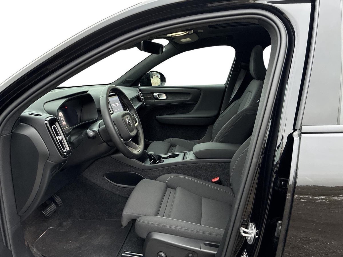Volvo EX40 Extended Range Black Edition billede 15