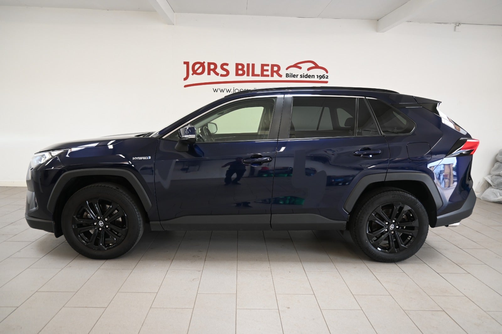 Toyota RAV4 Hybrid H3 Business MDS