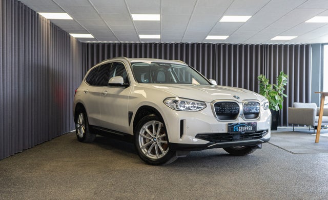 BMW iX3  Charged