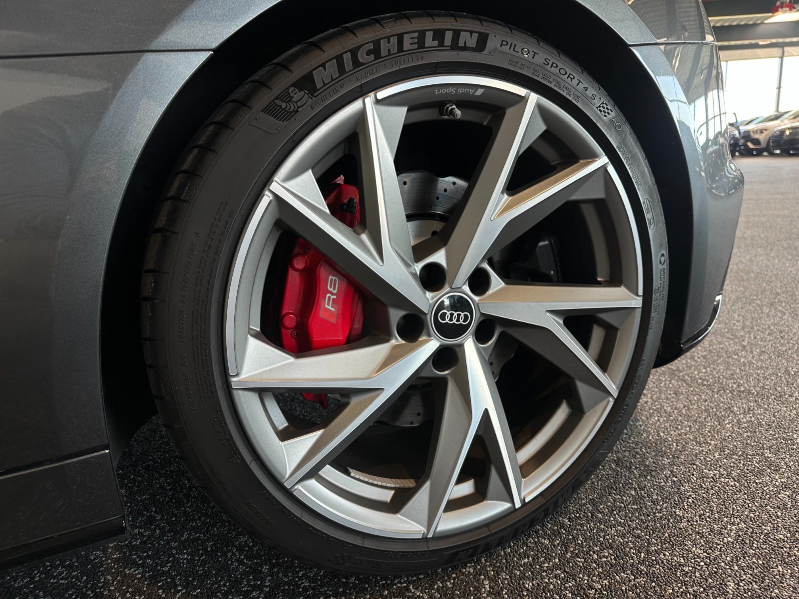 Audi R8 5,2 FSi Spyder S-tr. RWD 2d - 9