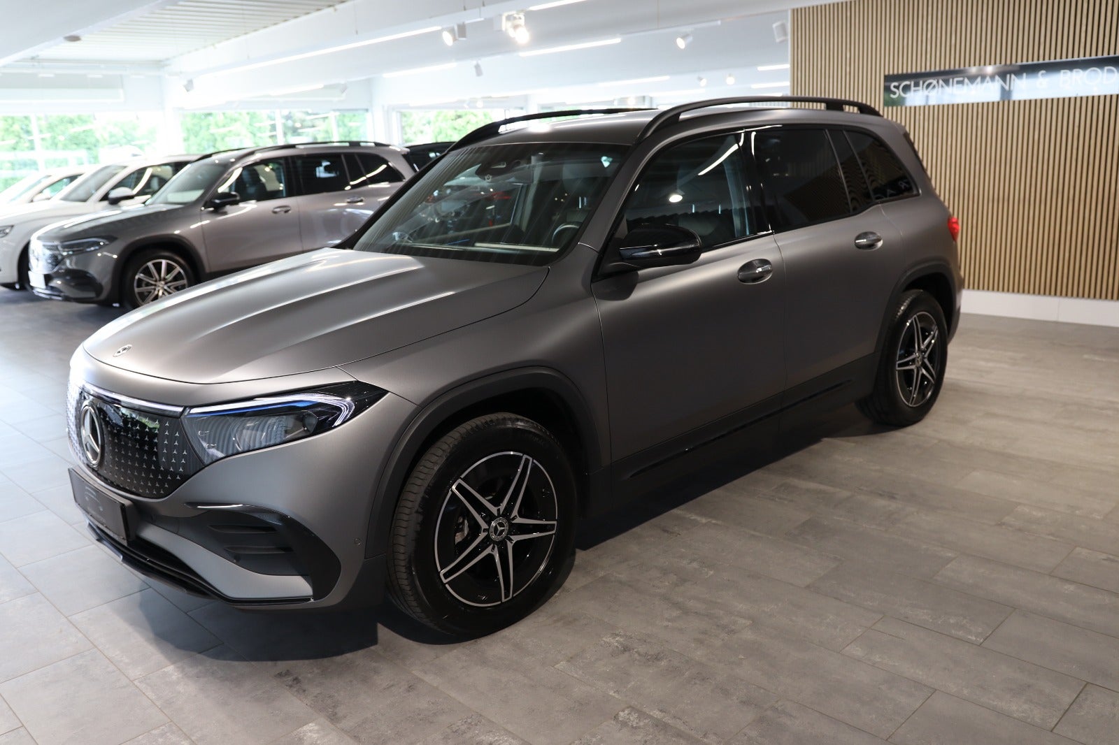 Billede af Mercedes EQB350  AMG Line 4Matic
