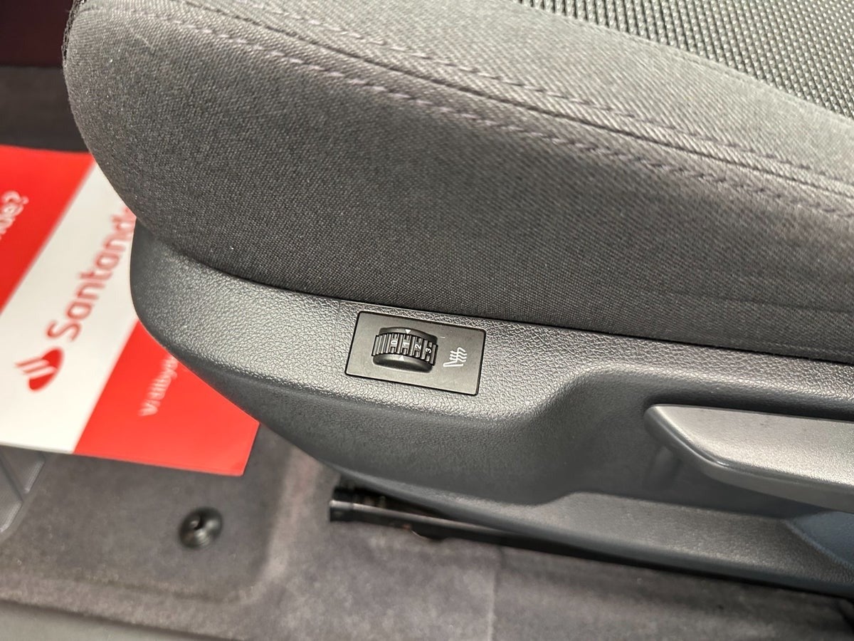 Billede af Peugeot 5008 1,6 BlueHDi 120 Allure 7prs