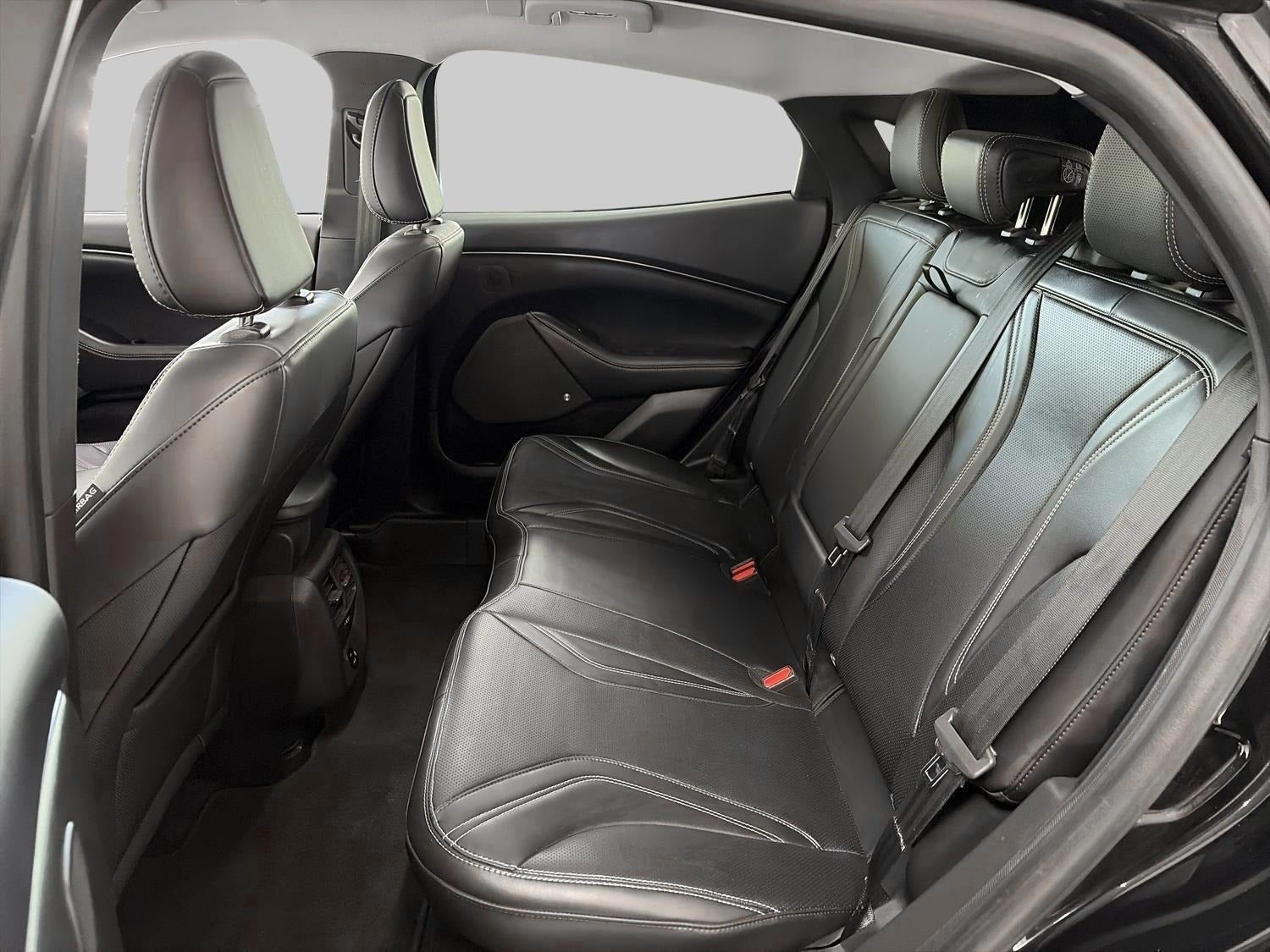 Billede af Ford Mustang Mach-E 88 Premium Extended Range