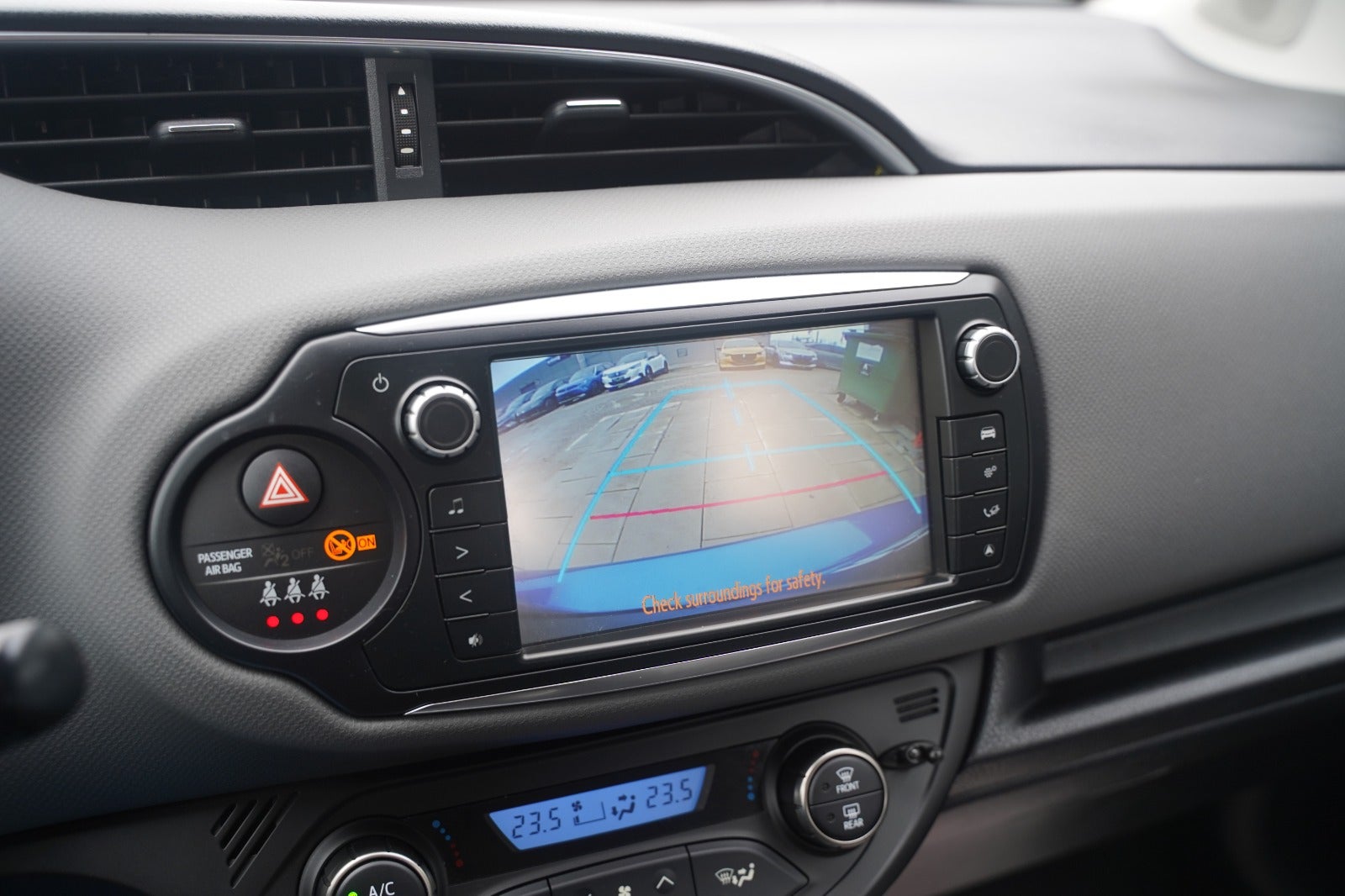 Billede af Toyota Yaris 1,5 Hybrid H2 Komfort e-CVT