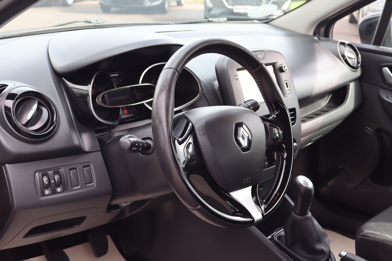 Billede af Renault Clio IV 1,5 dCi 75 Galla Sport Tourer