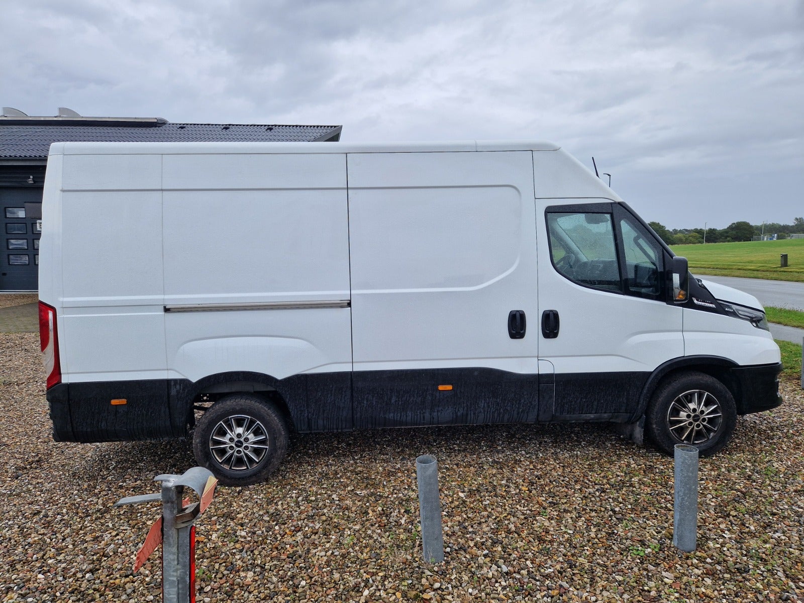 Billede af Iveco Daily 3,0 35S18 12m³ Van AG8