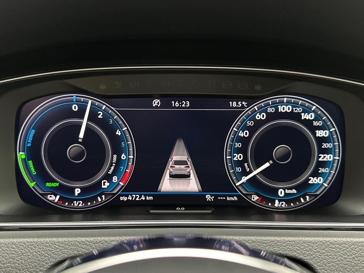 VW Golf VII GTE DSG billede 14