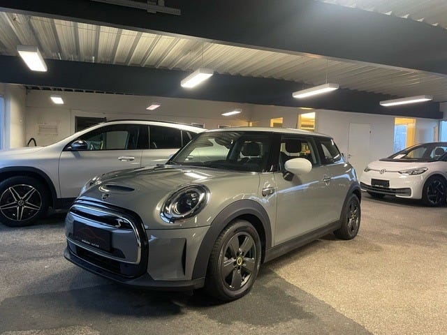 MINI Cooper SE Essential Trim