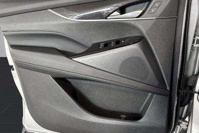 Maxus Euniq6