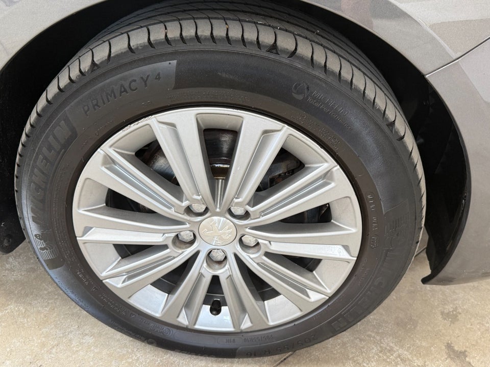 Peugeot 308, Billede 3