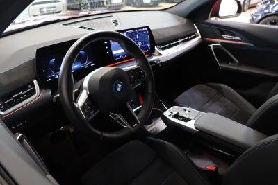 BMW iX2 eDrive20 M-Sport