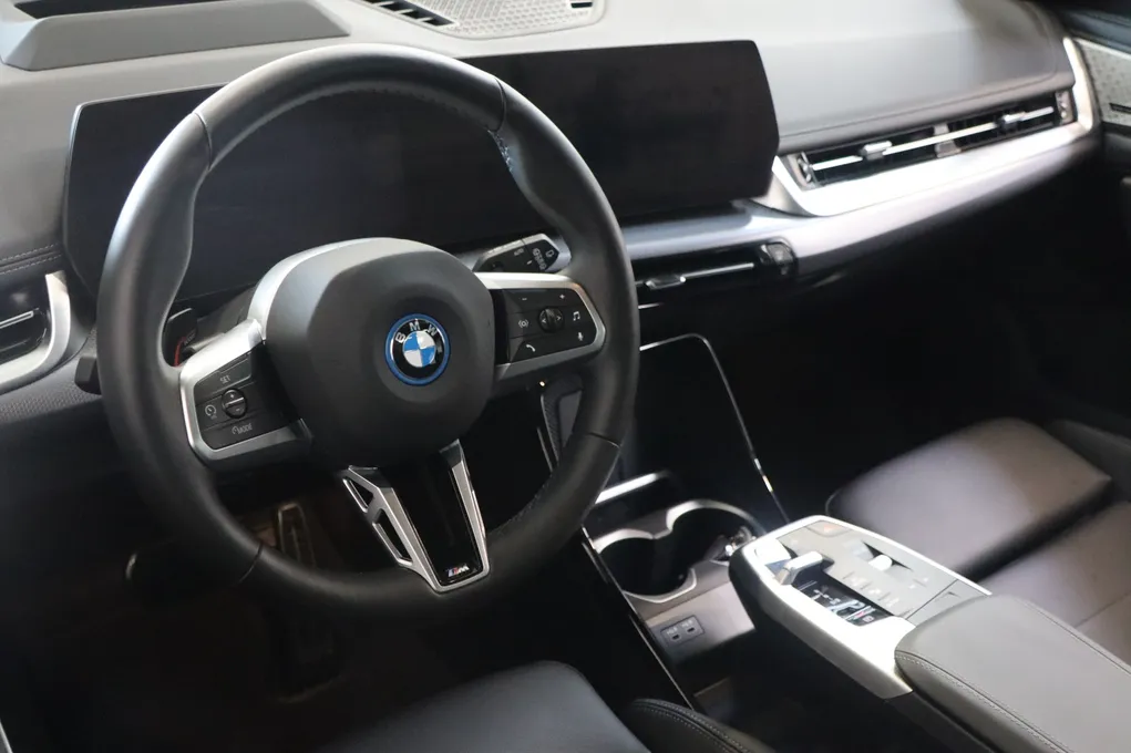 BMW iX1 xDrive30 M-Sport