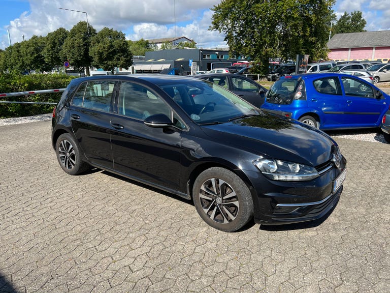VW Golf VII TDi 115 IQ.Drive DSG