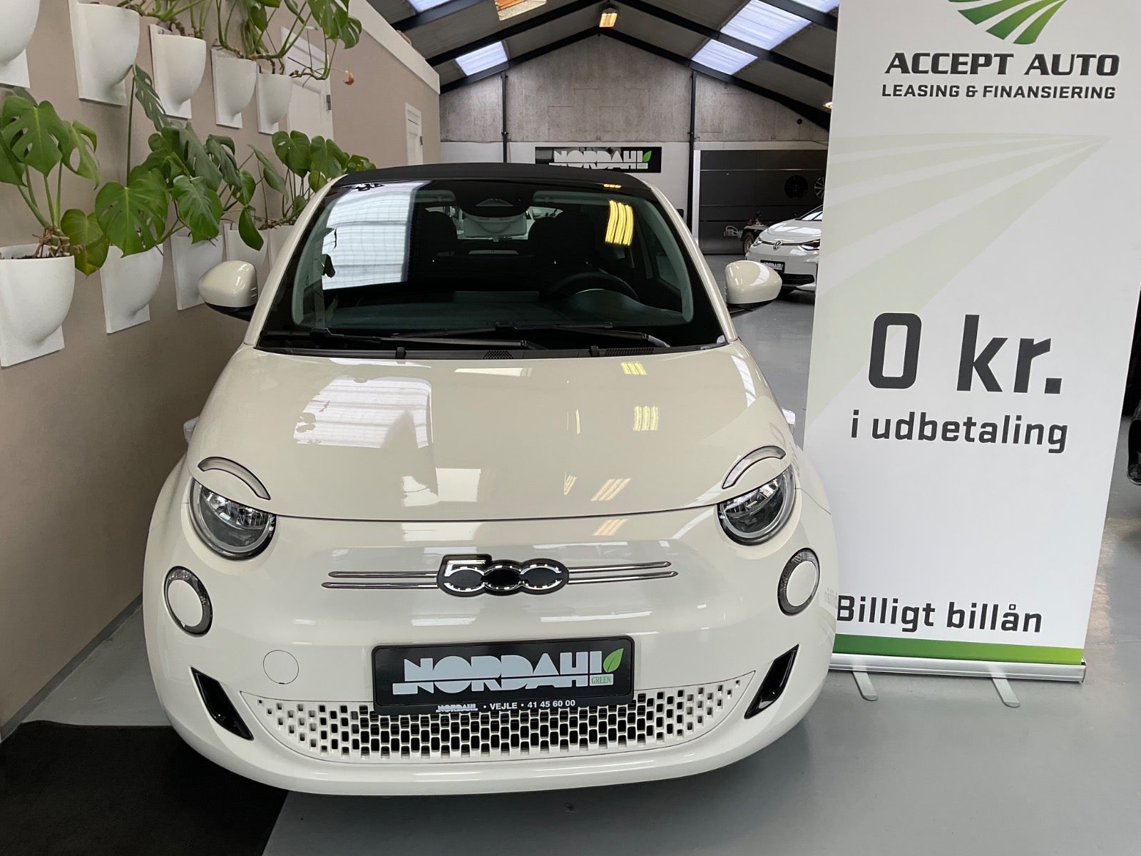 Fiat 500e 42 Icon Cabrio 2d - 4