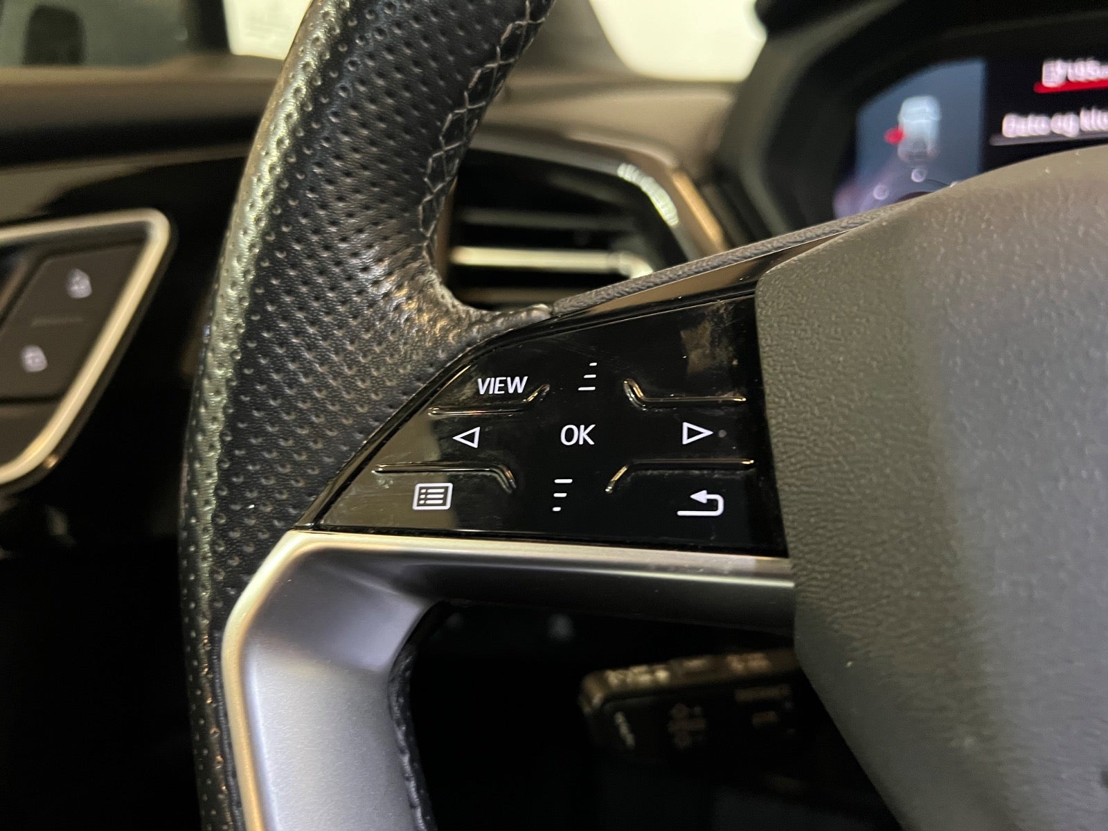 Audi Q4 e-tron S-line