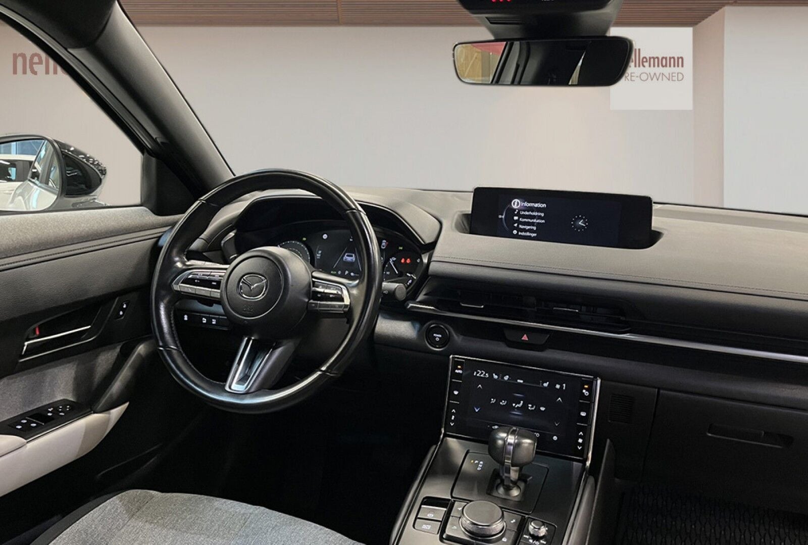 Mazda MX-30 e-SkyActiv Cosmo