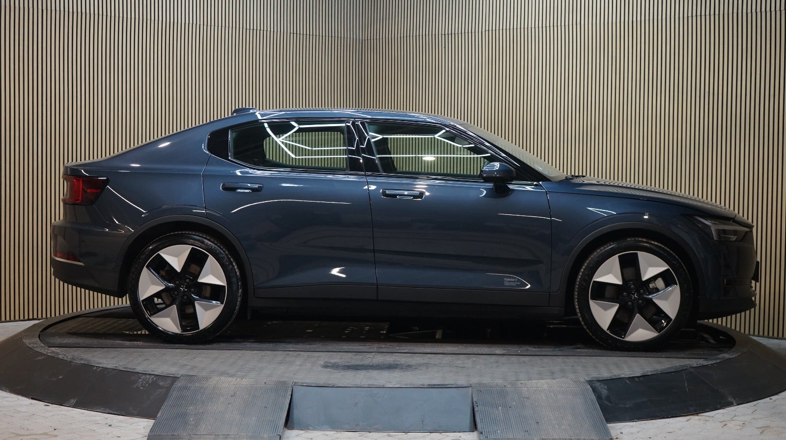 Polestar 2 Long Range