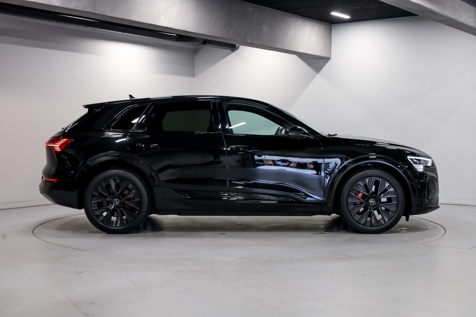 Audi Q8 e-tron 55 S-line quattro